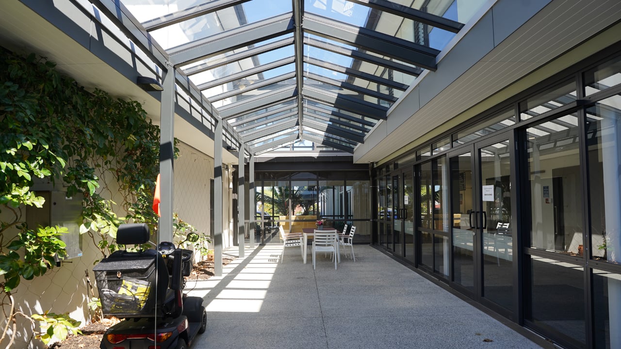 SV Website Image Template - Ivan Ward 1280 x 720 001a